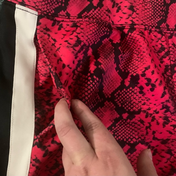 Pam & Gela Stripe Pink Python Print Scuba Pants Track Large Excellent Condition - Picture 5 of 6